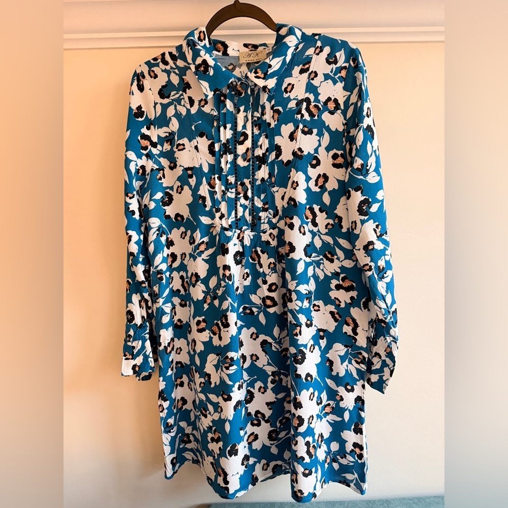 ANNA KAY Teal Floral Pintuck dress
